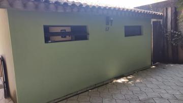 Alugar Casa / Padrão em Jacareí. apenas R$ 2.700,00
