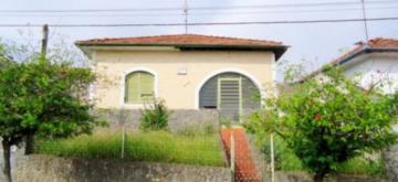 Alugar Casa / Padrão em Jacareí. apenas R$ 290.000,00