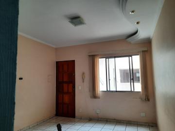 Alugar Apartamento / Padrão em Jacareí. apenas R$ 840,00