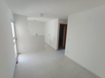 Alugar Apartamento / Padrão em Jacareí. apenas R$ 700,00