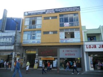 Alugar Comercial / Sala em Condomínio em Jacareí. apenas R$ 600,00
